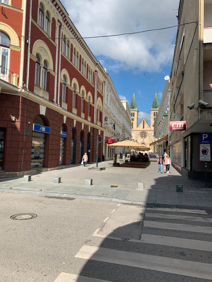 Franca-free Parking *